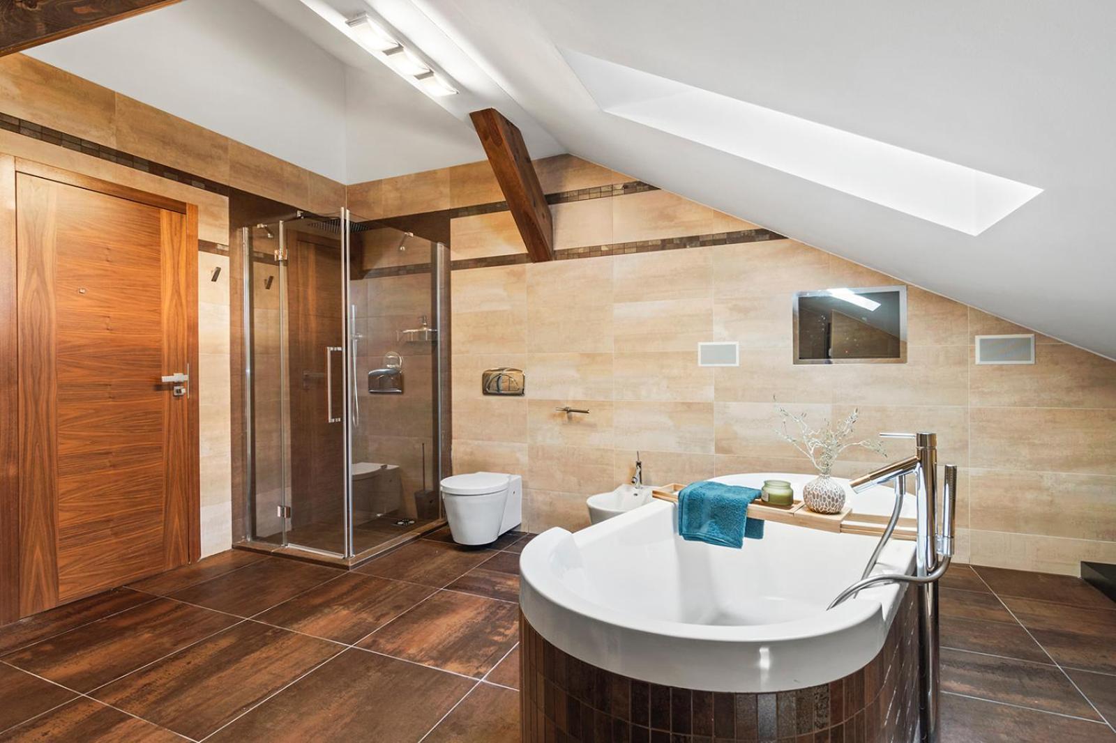 Apartament Days - Spacious 117m2 Attic Retreat W Ac - Near Old Town Sq Praga